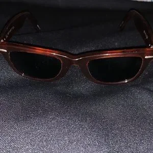 Ray-Ban | Accessories | Ray Ban Bausch Lomb Wayfarer Vintage  display picture 3